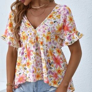 Flowy floral blouse